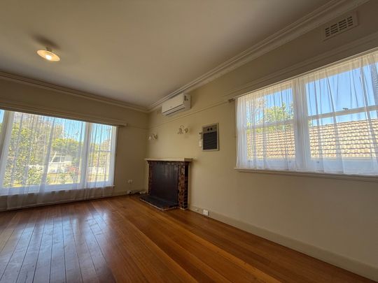 18 Berrima Road, Rosanna - Photo 1