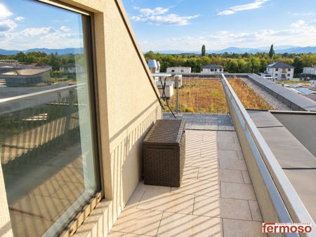 Moderne 3-Zi-Dachgeschosswohnung mit Rundumblick-Terrasse, Klimaanlage & Tiefgarage in Leopoldsdorf! - Foto 5