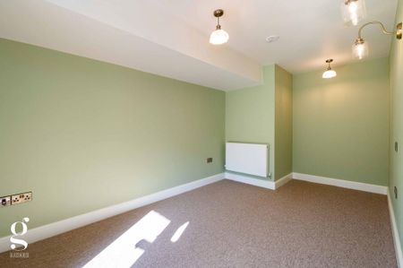 2 bedroom apartment to rent - Photo 4