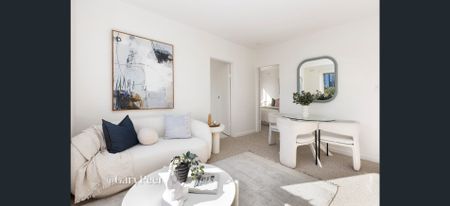 10 / 35 Fitzgerald St, South Yarra - Photo 2