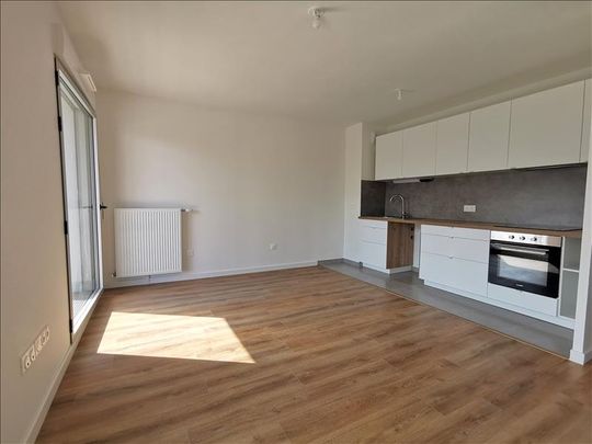 2 pièces - 47 m² - 3ème étage - Colocation non autorisée - Photo 1