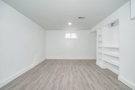For Lease - 163 Gunn Street Unit# Basement, Barrie, Ontario - Photo 4
