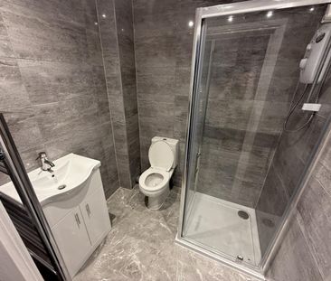 West Street, St Philips, Bristol - Photo 4