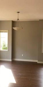 3 BED 2.5 BATHS - HOUSE - Photo 4