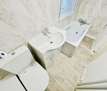 West Hill, TREDEGAR - Photo 2