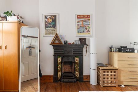 First Avenue, Heaton, Newcastle Upon Tyne - Photo 4