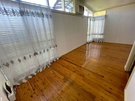 19 Rutherford St, Blacktown, NSW 2148 - Photo 2