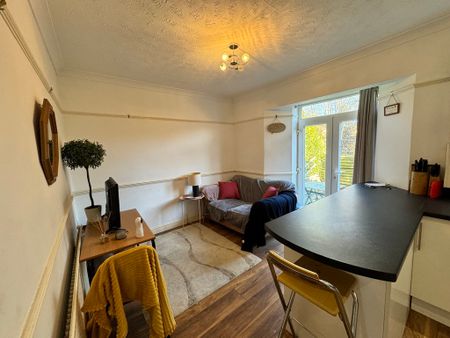 Somerset Road, Huntington - P10907 - Photo 2