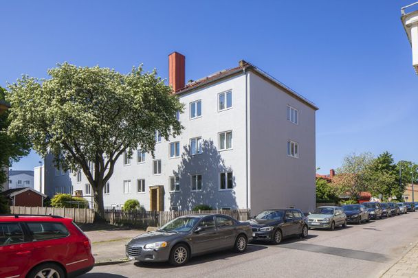 Gjörloffsgatan 13 B - Photo 1