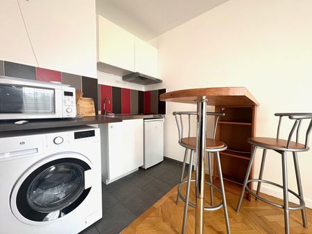 Location Appartement 1 pièce 24m² - Photo 3