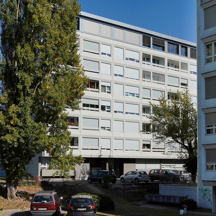 Rue De-Livron 27 - Photo 1