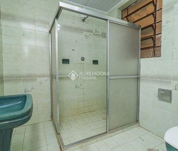 Casa com 6 quartos e 250m² para alugar em Petrópolis, Porto Alegre. - Foto 3