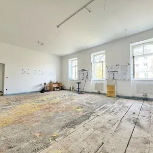 ERSTBEZUG NACH SANIERUNG | OPTIMAL AUFGETEILTE 5 ZIMMER | TOPLAGE IN U-BAHN-NÄHE - Foto 3