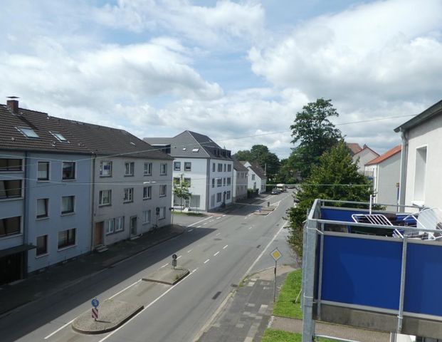 2-Zimmer-Wohnung in Castrop-Rauxel Habinghorst mit Balkon, frei ab sofort - Photo 1