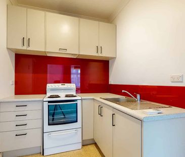 Welcome to Linwood Way! - Photo 4