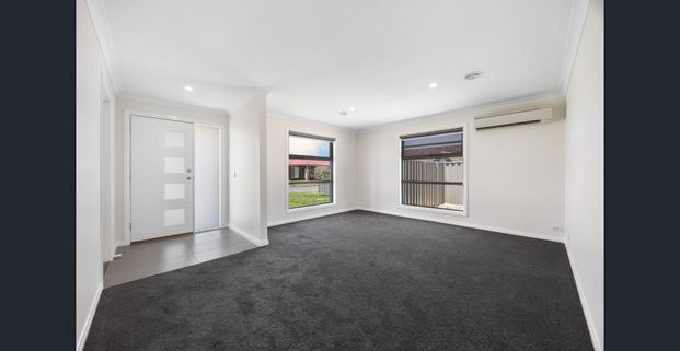 Neat & Convenient Living in Wendouree - Photo 1