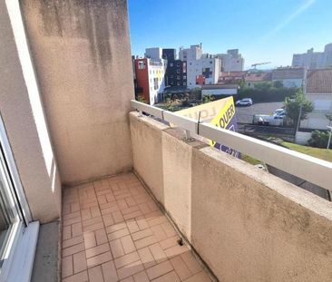 Location Appartement 1 pièce 21m² CLERMONT FERRAND 63000 - Photo 5