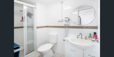 901/18 Hanlan St, Surfers Paradise QLD 4217 - Studio For Rent - $560 | Domain - Photo 3