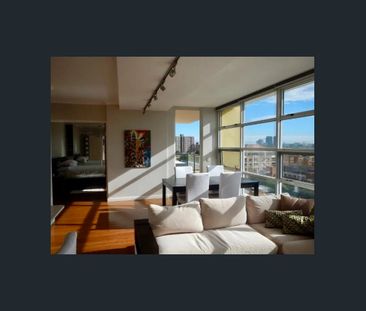 Resort Style Retreat with Light, Style and Convenience - Photo 4