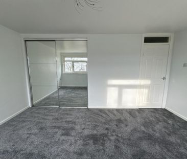 2 bedroom maisonette to rent - Photo 4