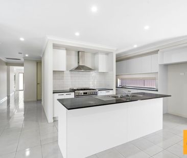 SPENDID FOUR-BEDROOM, A CLASS APART! - Photo 6