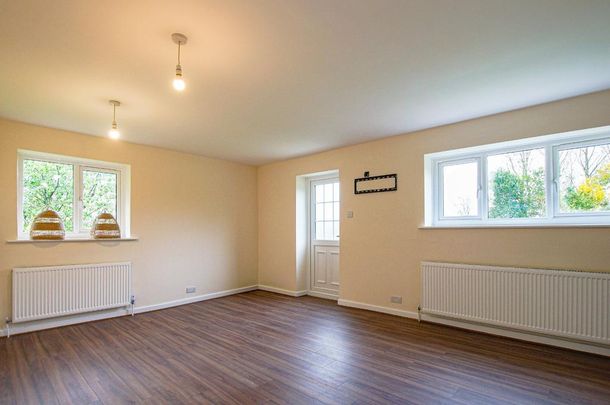 3 bedroom apartment to rent - Photo 1