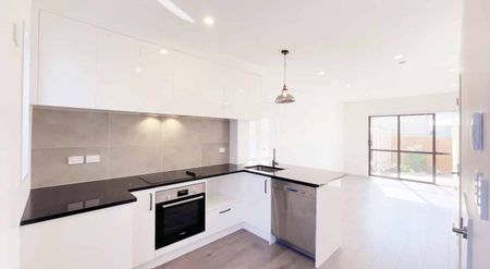 Modern & Stylish + Low-maintenance! - Photo 4