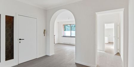 Appartement te huur in Mortsel voor € 900 met 1 slaapkamer - Photo 2