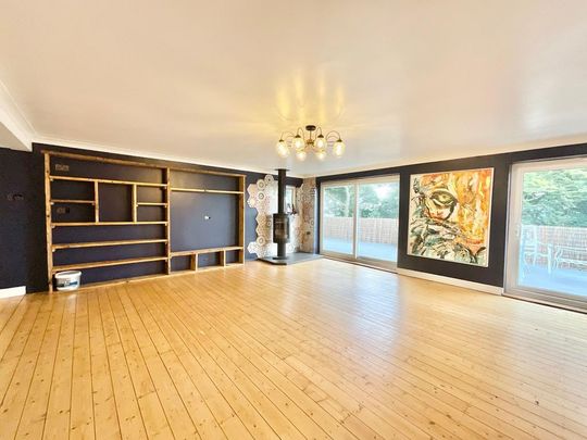 4 bedroom detached house to rent - Photo 1