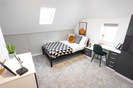 6 bedroom semi-detached house to rent - Photo 2