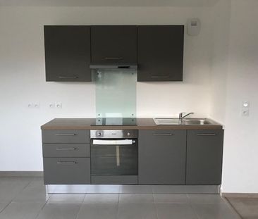 location Appartement T3 DE 61.29m² À COMBS LA VILLE - Photo 4