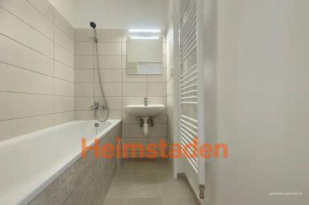 Pronájem bytu 2+1 59 m - Fotografie 4