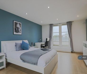 5 bedroom terraced house to rent - Photo 4