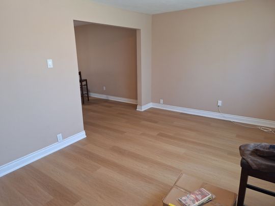 For Lease - 17 Compton Crescent, Toronto, Ontario - Photo 1