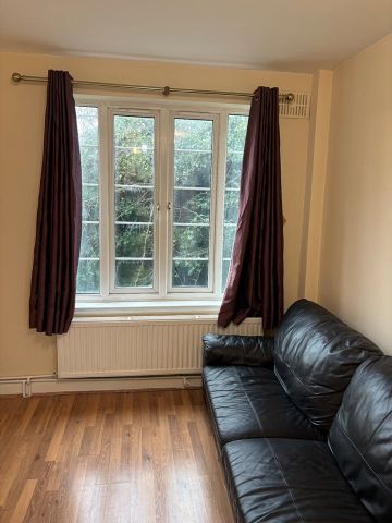 2 Bed Flat, Kings Drive, HA9 - Photo 5