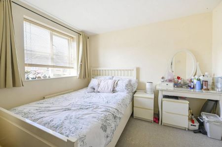 4 bedroom house to rent - Photo 3