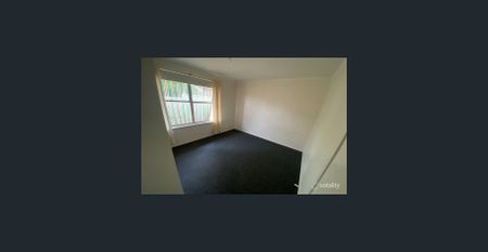 Spacious 3-Bedroom Family Home in Prime Broadmeadows Location - Photo 3