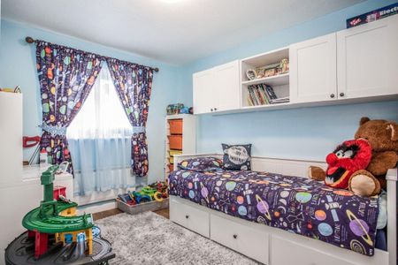 Chenies Way - Photo 4