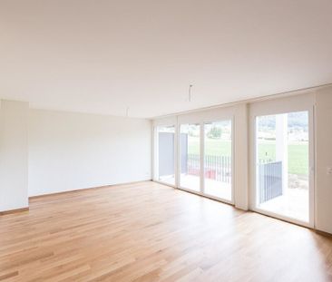 Lichtdurchströmte Wohnung im Grünen - Photo 1
