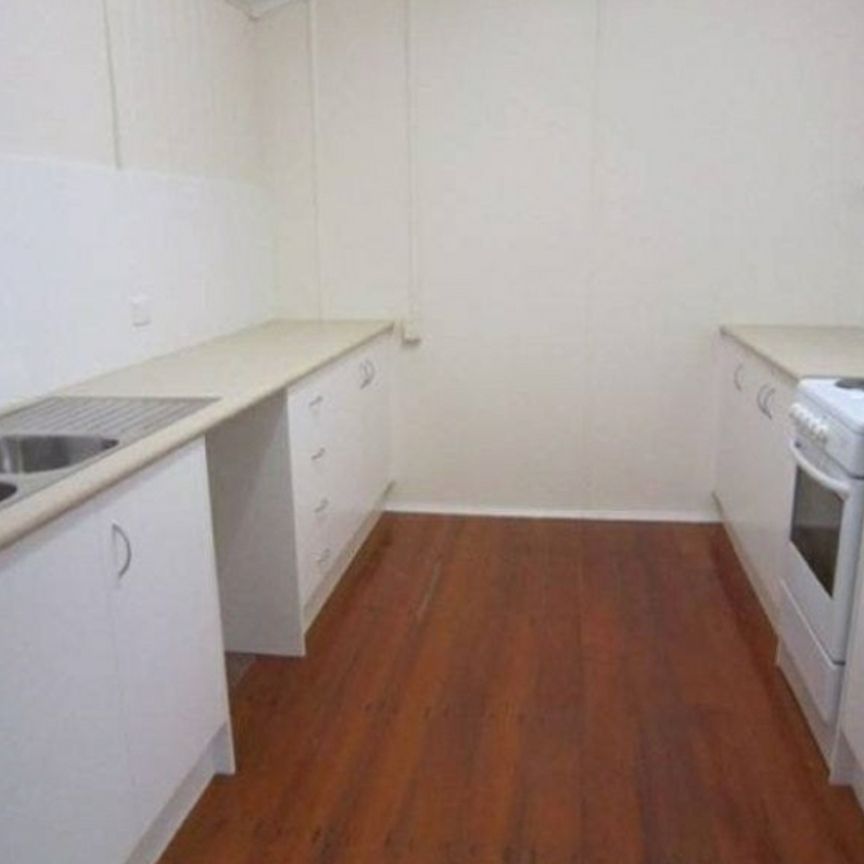 40A Mcalister Street, Oonoonba - Photo 1