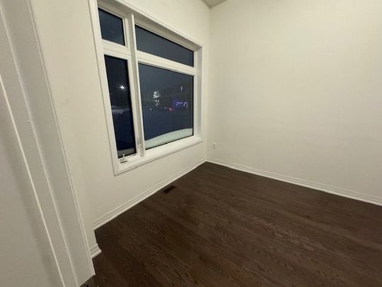 For Lease - 3735 Lakepoint Drive, Severn, Ontario - Photo 1