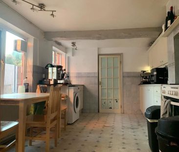 Room in a Shared House, Ravenshurst Ave, NW4 - Photo 3