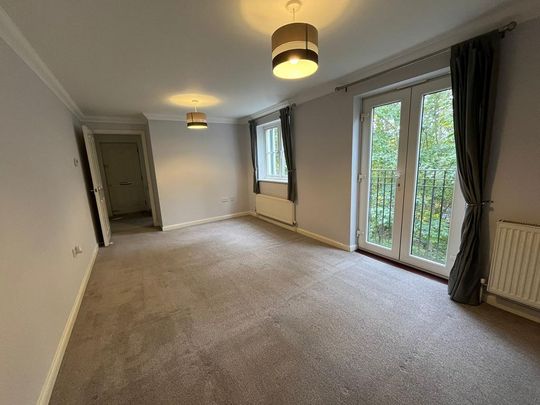 2 bedroom flat to rent - Photo 1