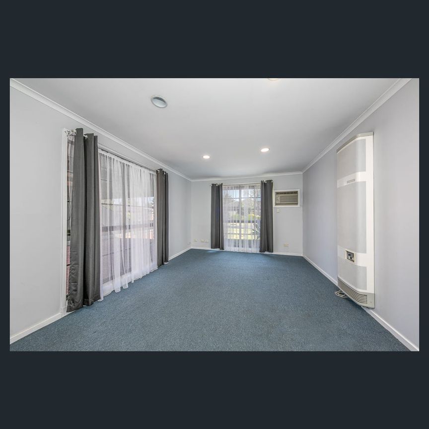 61 Bernhardt Avenue, Hoppers Crossing, Vic 3029 - Photo 1