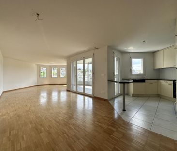 Grosszügige 4.5-Zimmer-Wohnung - Photo 1
