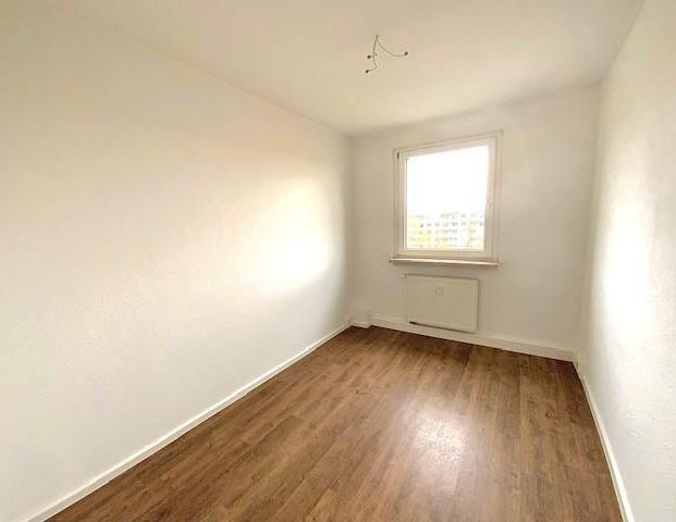 3-Zimmerwohnung im Erdgeschoss mit Balkon - Foto 1