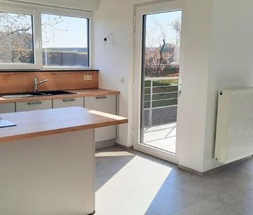 Appartement te huur in Bièvre voor € 780 met 2 slaapkamers - Photo 6