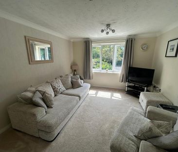1 bedroom ground floor flat to rent - Photo 2