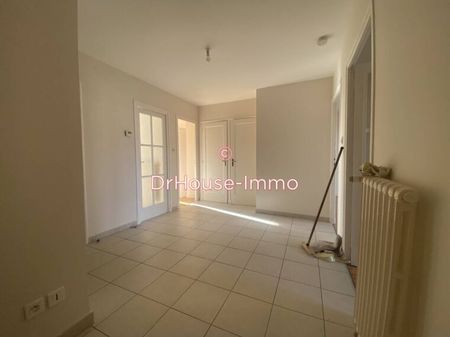 Appartement location 3 pièces Valence 67m² - Photo 2