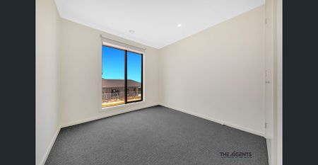 Beautiful Family Home for Lease in Tarneit! - Photo 4